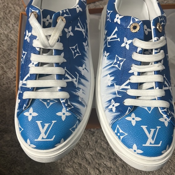 LV unisex blue sneakers - Picture 5 of 5